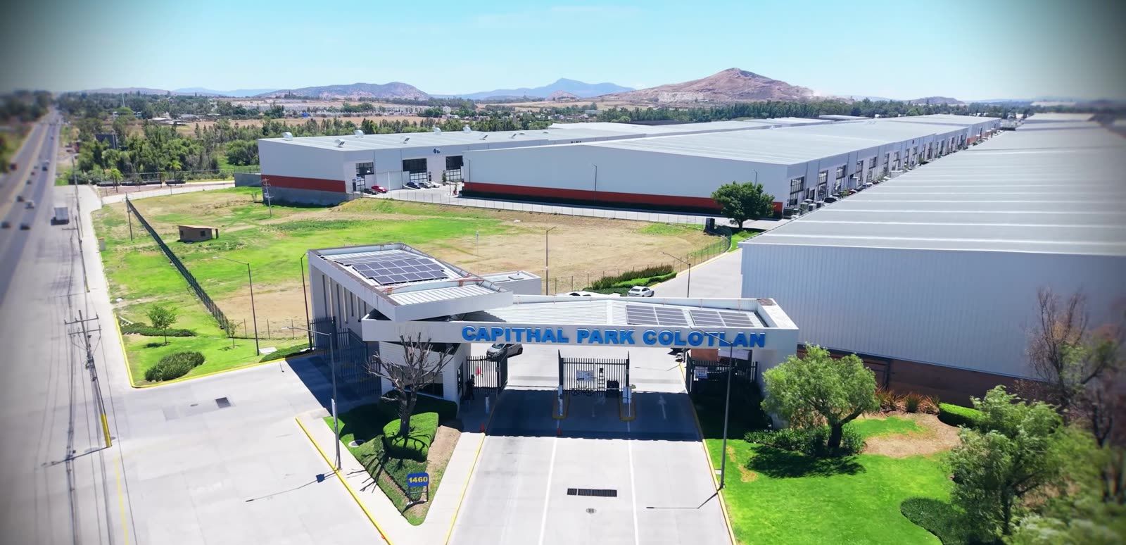 Acceso del parque industrial Capithal Park Colotlán